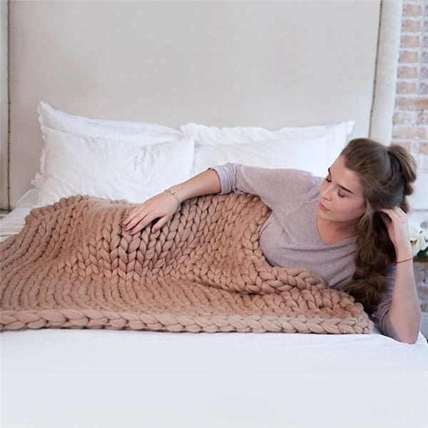 Chunky Knit Blanket - Cozy Chunky Knit Blanket Throw, Knitted Throw Blanket - Chunky Blanket, Crochet Blanket, Cable Knit Throw Blanket Chunky Yarn Blanket Braided Blanket(39"X47")