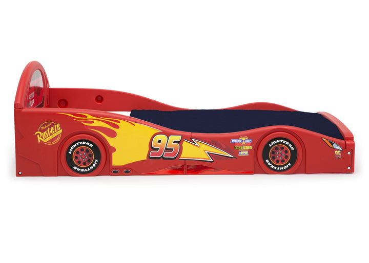 Pixar Cars Lightning Mcqueen Plastic Sleep and Play Toddler Bed by