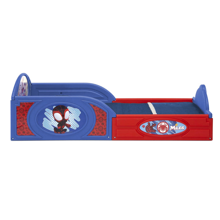 Spidey and His Amazing Friends Sleep and Play Toddler Bed with Built-In Guardrails by , Blue