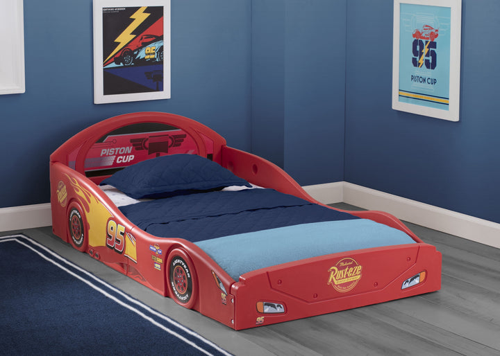 Pixar Cars Lightning Mcqueen Plastic Sleep and Play Toddler Bed by