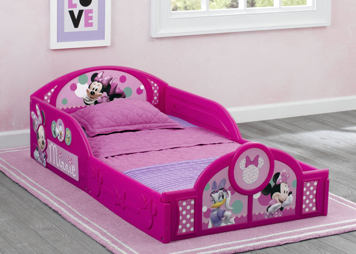 Minnie Mouse Plastic Sleep and Play Toddler Bed by