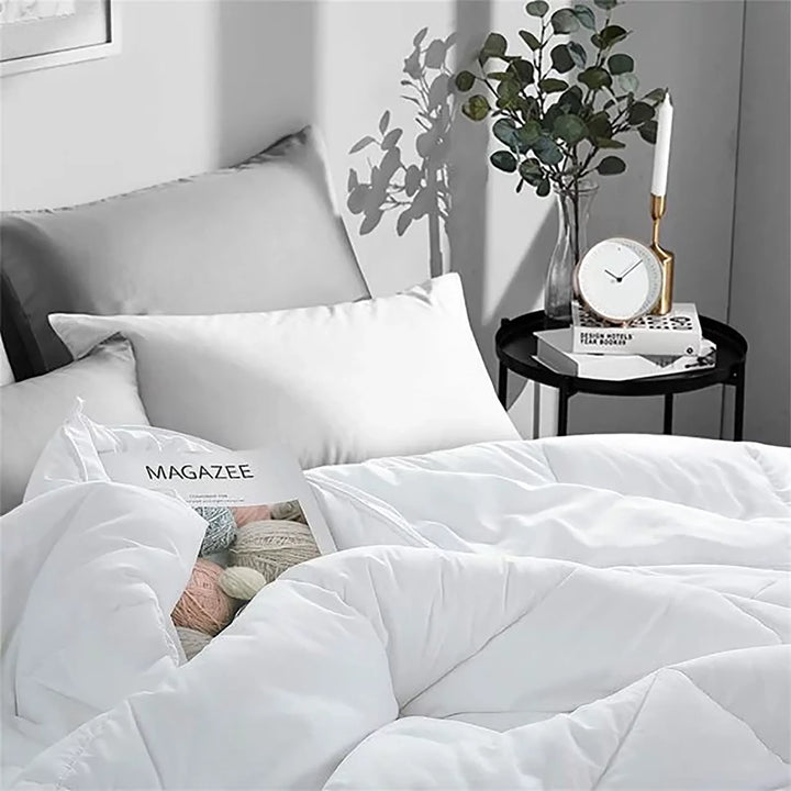 Queen Comforter Duvet Insert, All Season Quilted down Alternative, Hotel Luxury Fluffy Soft Cooling, Skin-Friendly Machine Washable Reversible Quilted with Corner Tabs (White,88X88 Inches)