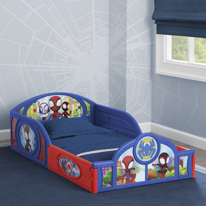 Spidey and His Amazing Friends Sleep and Play Toddler Bed with Built-In Guardrails by , Blue