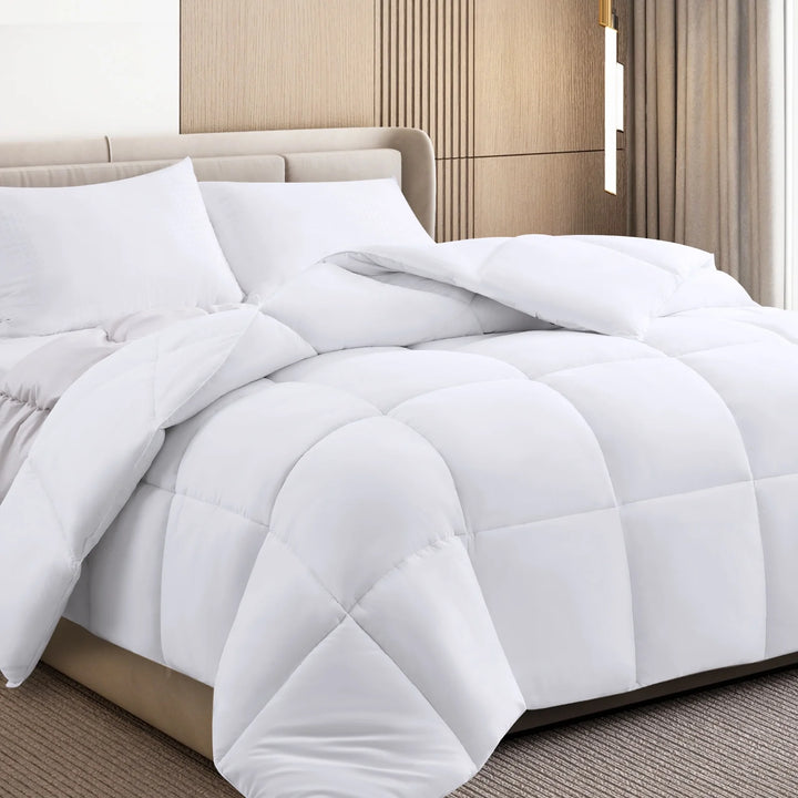 All Season Queen Size Cooling Comforter，Fluffy down Alternative Comforter - Quilted Duvet Insert with Corner Tabs - Luxury Soft Hotel Comforter - Reversible - Breathable - White