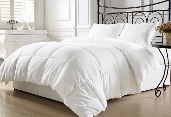 ® White down Alternative Comforter Duvet Insert with Corner Tabs - King