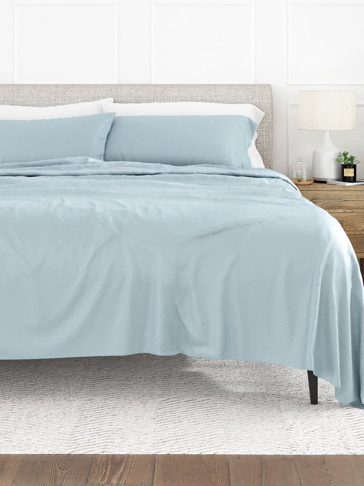 - Luxury Light Blue 4 Piece Bamboo Rayon Sheet Set for King Size Bedding