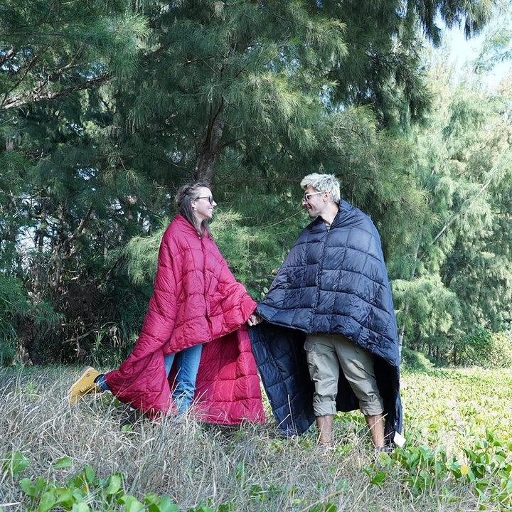 Large Camping Blanket Lightweight Outdoor Waterproof Cold Weather Wearable Blanket for Adult 78.7" X 56.7" Red